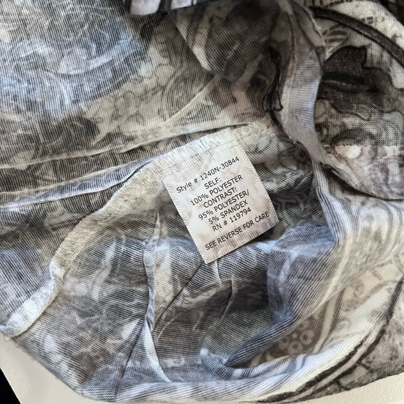 y2k gray and white boho baby doll patterned top - Picture 8 of 10